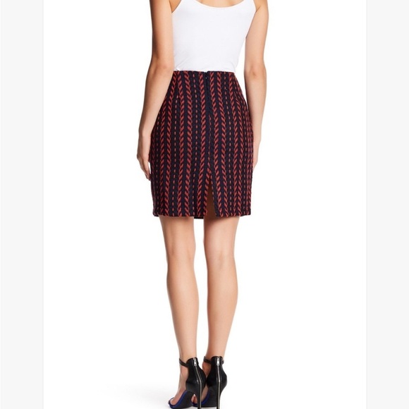 “GRACIA” Geo-Print Woven Knit Wool Blend Miniskirt Size Small - Picture 3 of 11